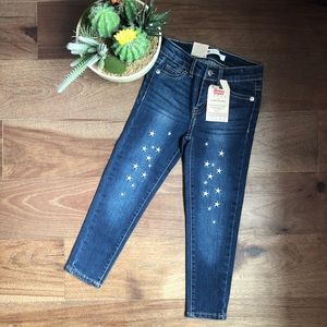 NWT Girls Embellished Levi’s